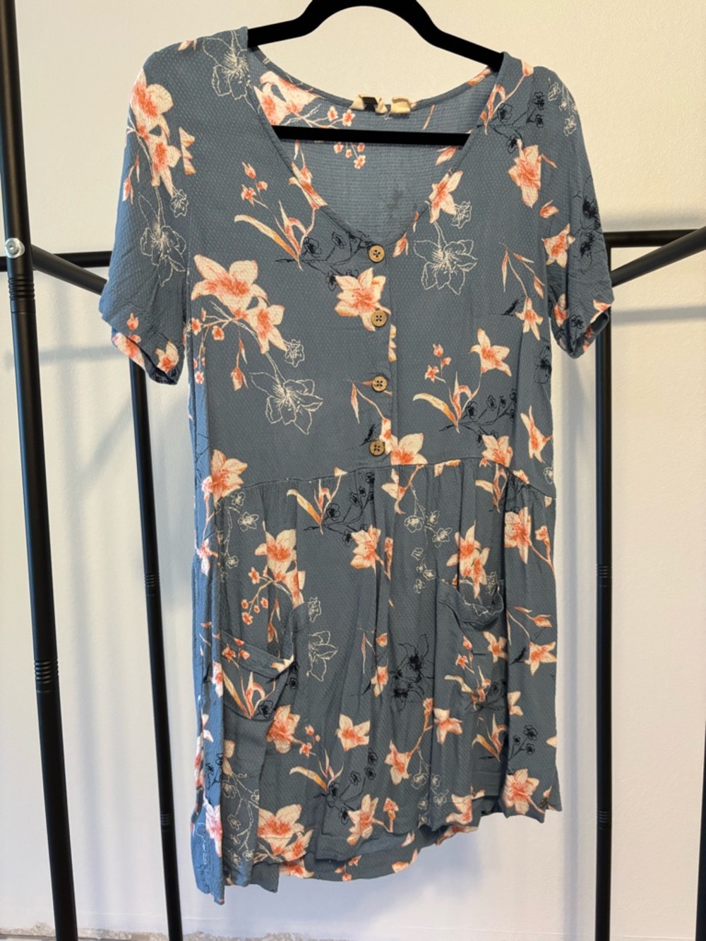 Roxy Floral Button-Front Short Sleeve Women's Top - Dusty Blue